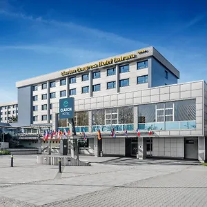 hotellátogatás