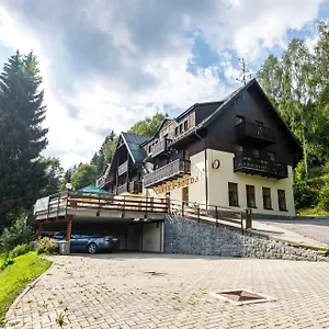 Svycarska Bouda Gasthof Špindlerŭv Mlýn